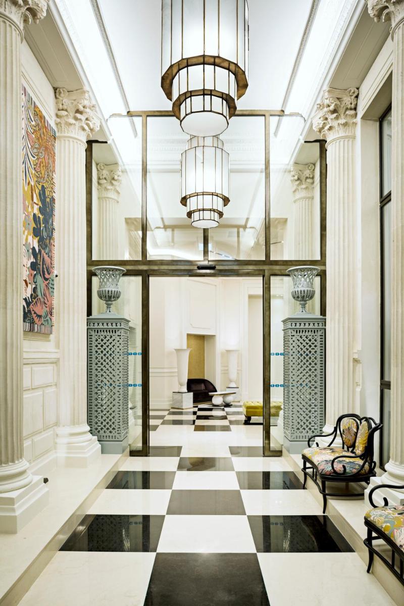 Coin salon dans l'établissement Sofitel Le Scribe Paris Opera
