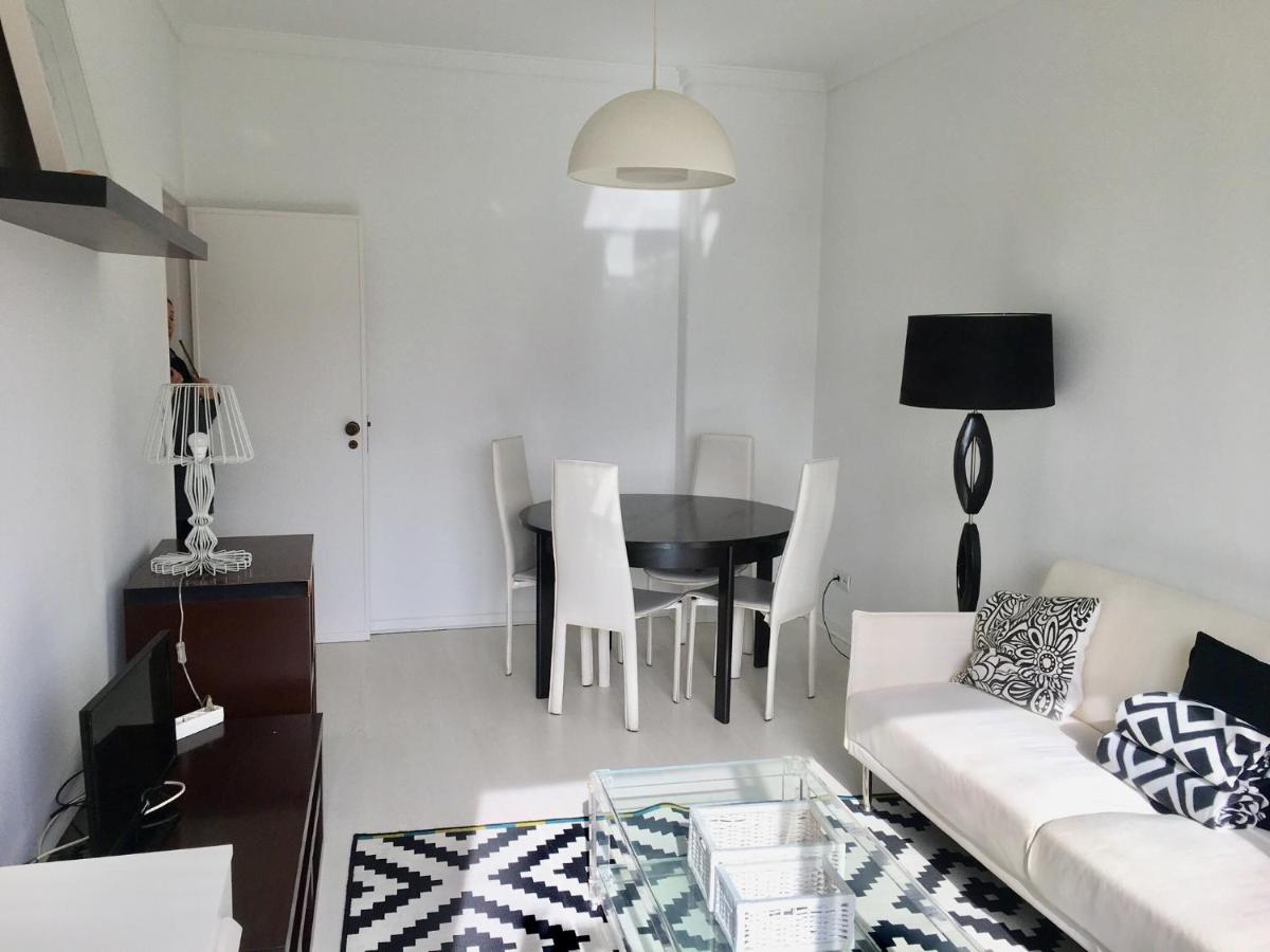 Estoril Beach Houses - Housity
