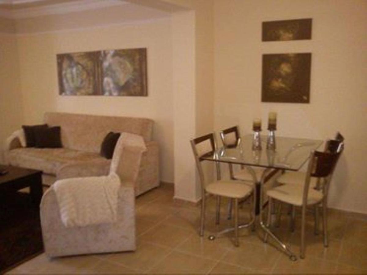 Big 1 bed apt, 2 and 2 persons, HS - Housity