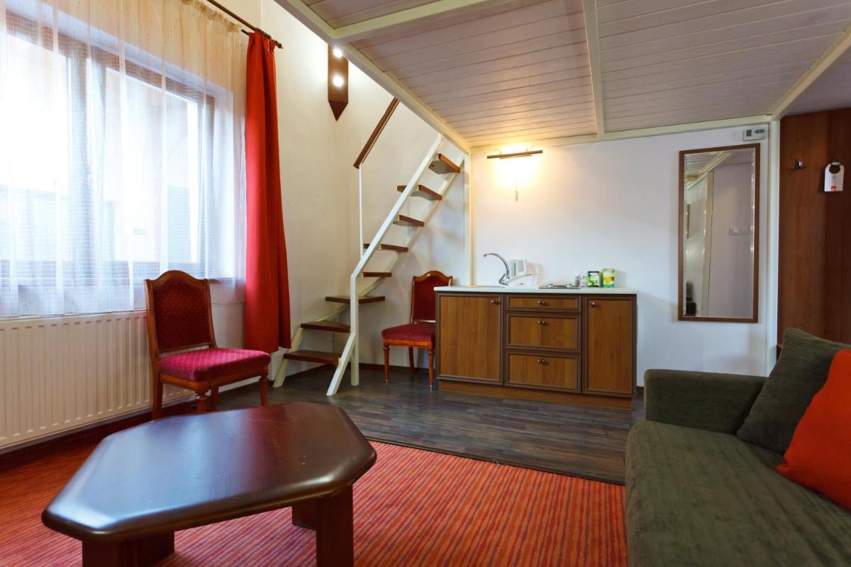 Pension Ferdinand Panzio - Housity