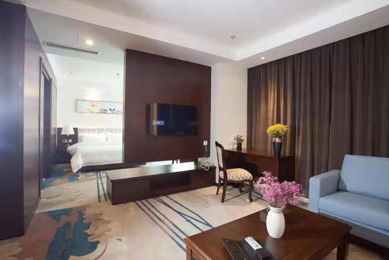 Metropolo Changsha Wuyi Square - Housity