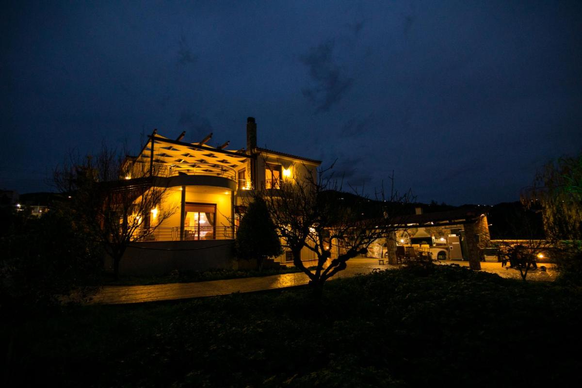 Nature Villa - Housity