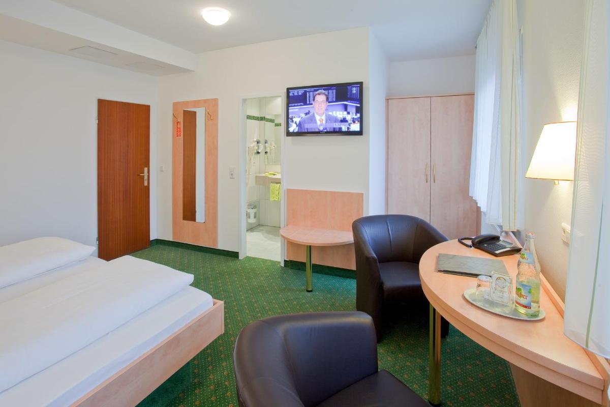 Hotel Gasthof Zum Rössle - Housity