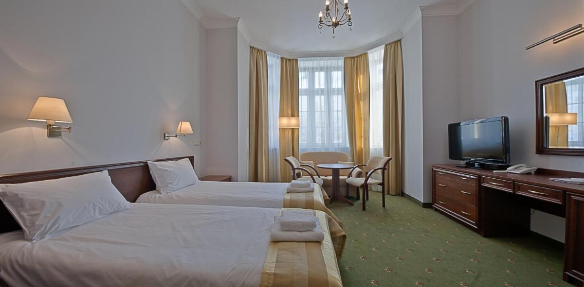 Hotel Masovia - Housity