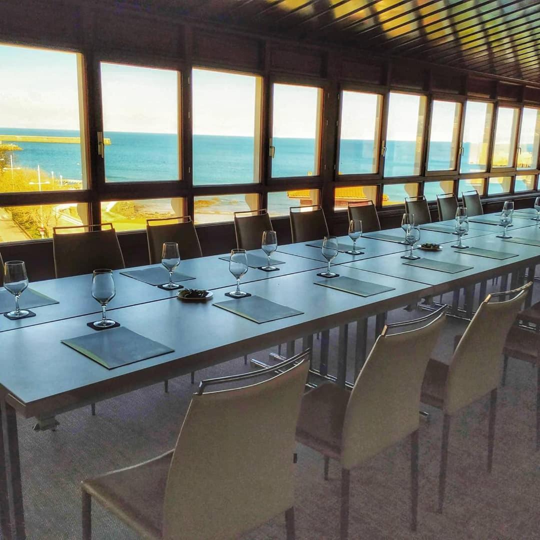 Las Rocas Playa Hotel - Housity