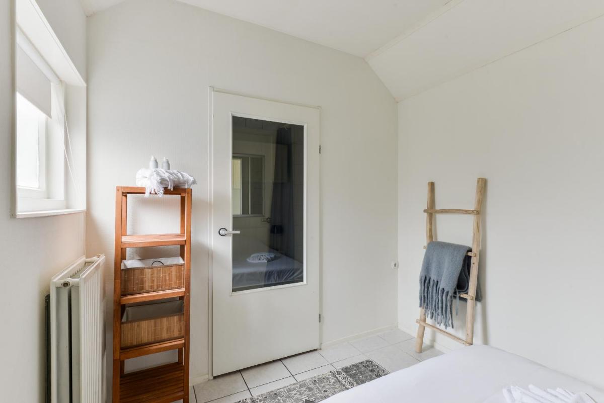 Holiday Beach House - Housity
