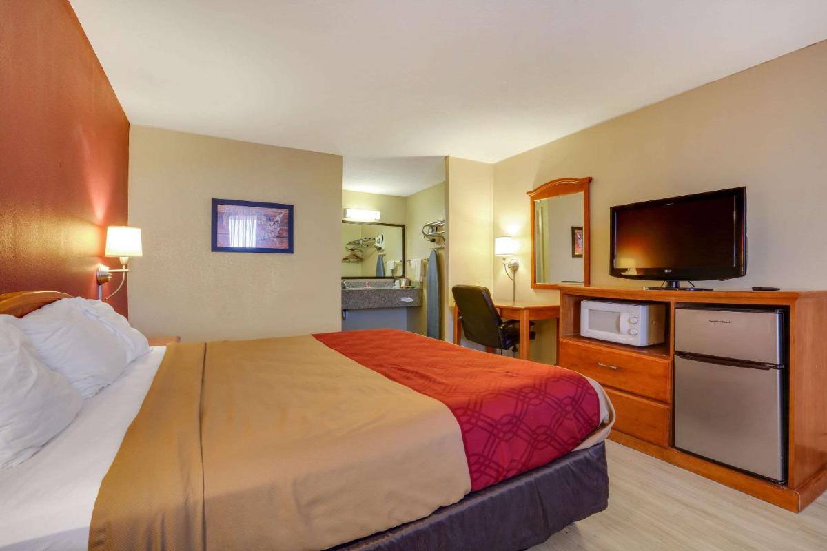Mill Tree Inn Millington - Housity