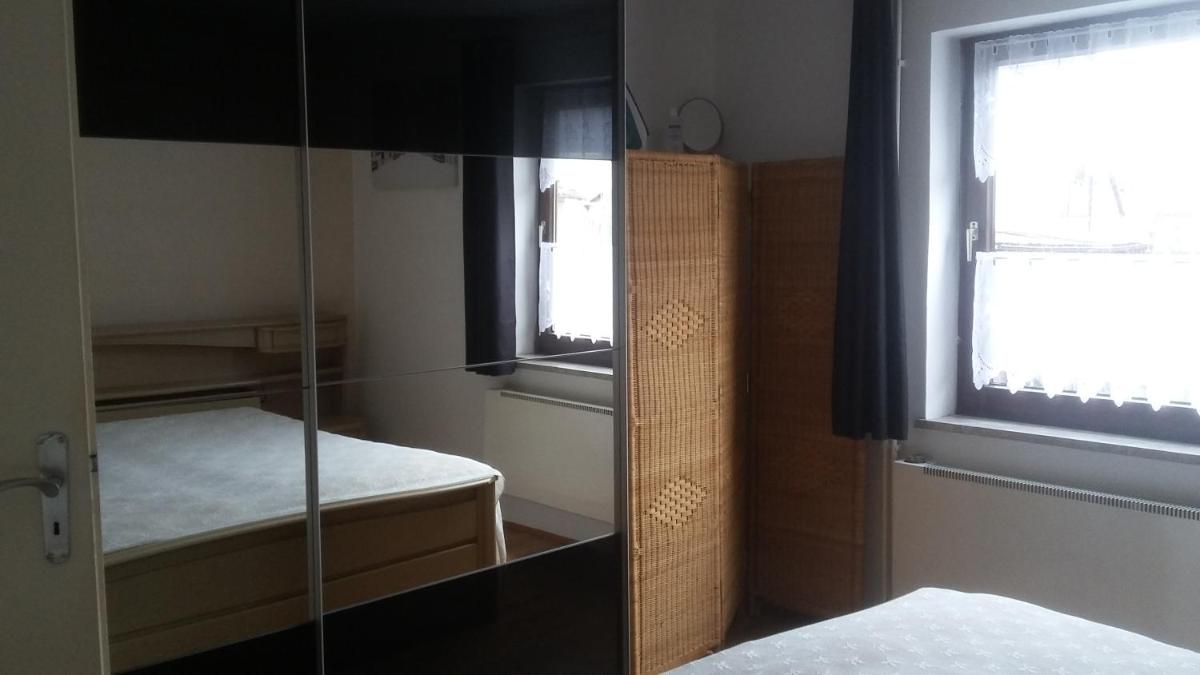 Ferienwohnung ROSA - Housity