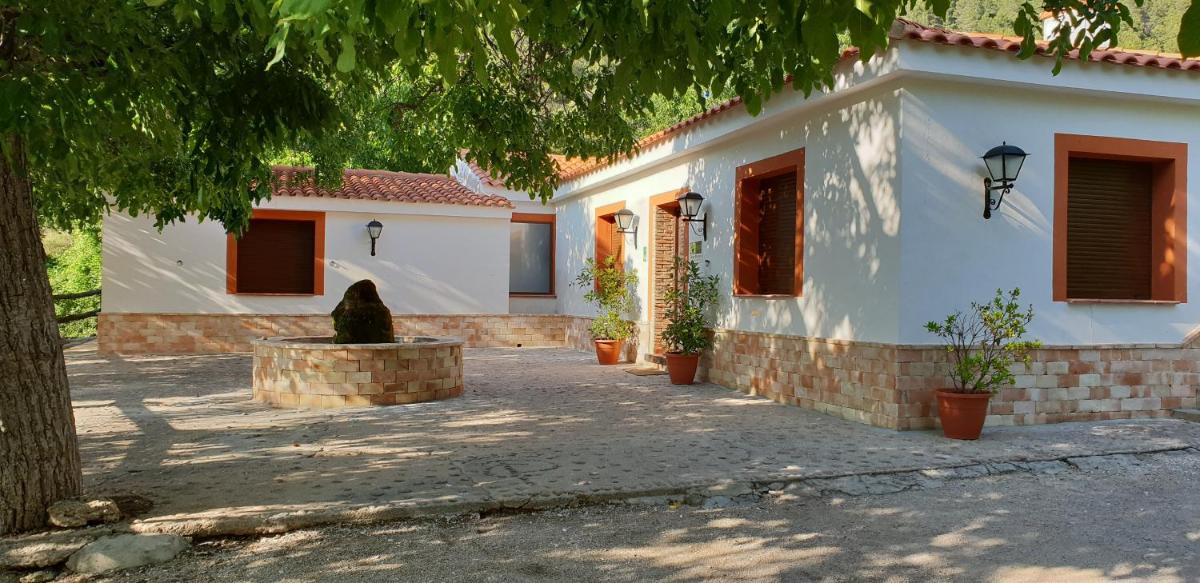 Casa Rural Los Nogales - Housity