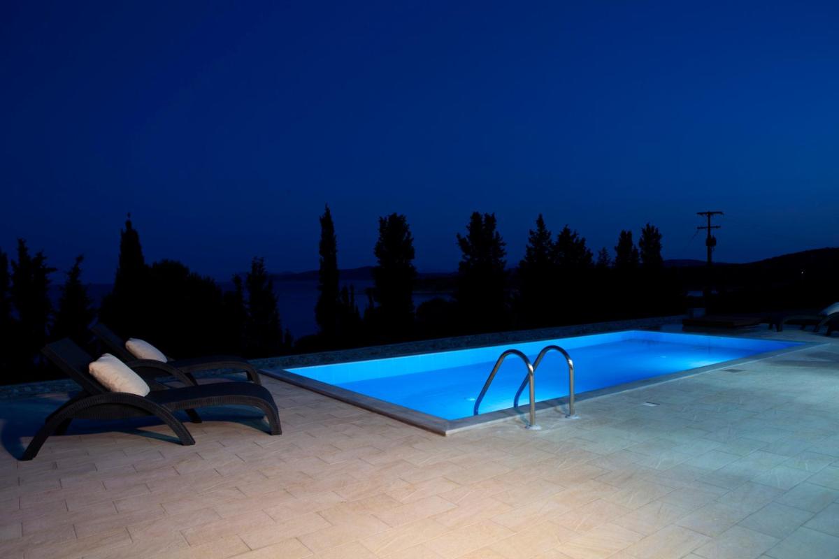 Nema Villas - Housity