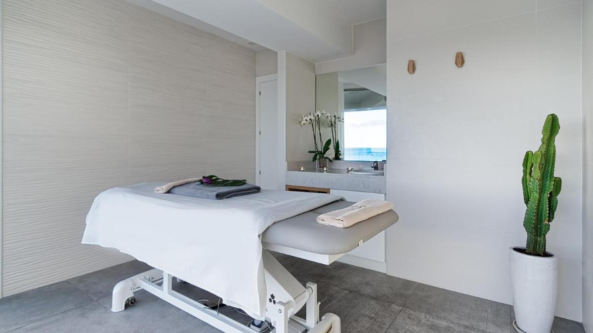 Imagen de la galería de Arrecife Gran Hotel & Spa, en Arrecife