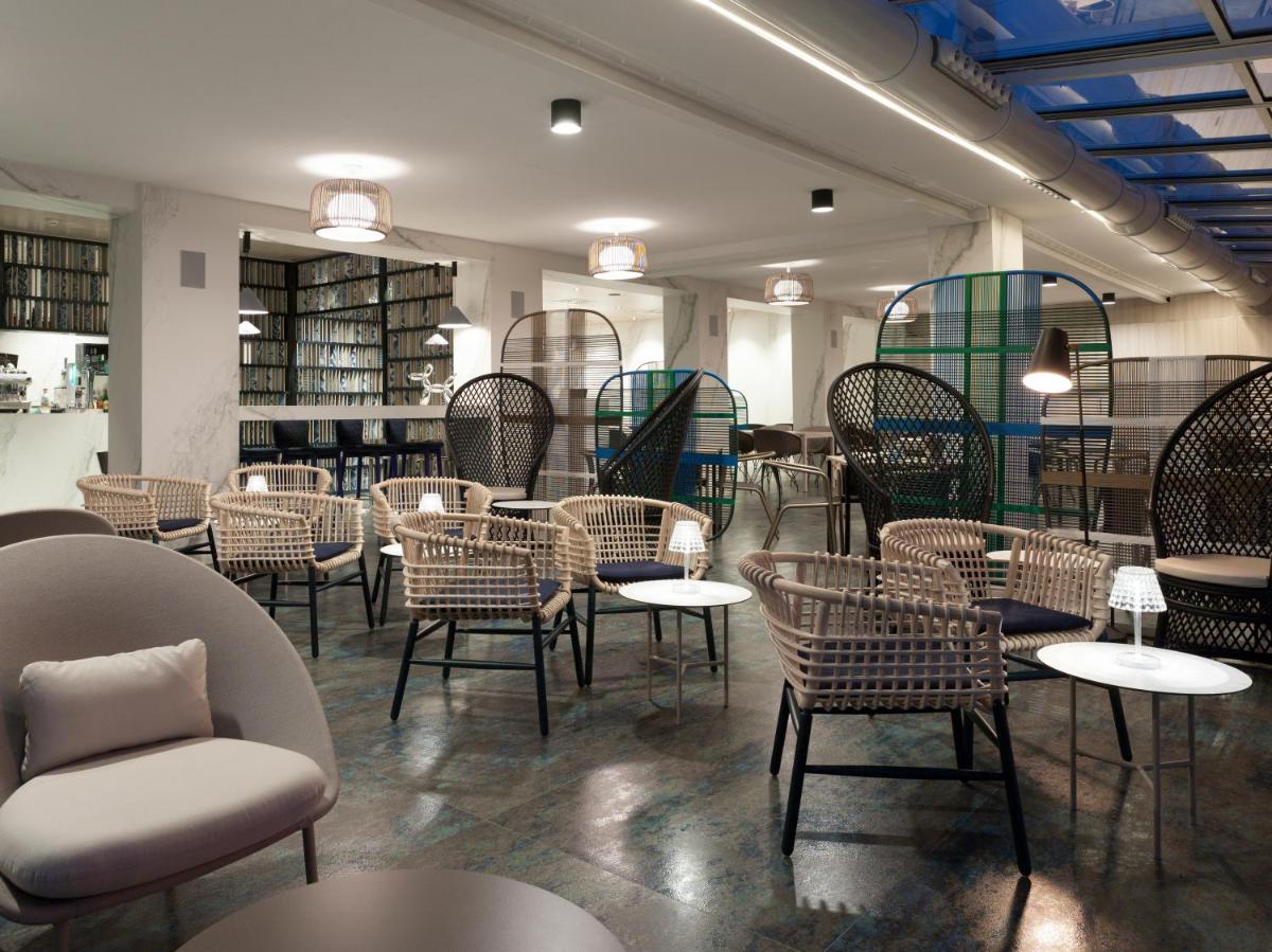 Zona de estar de Hotel Neptuno Playa & Spa