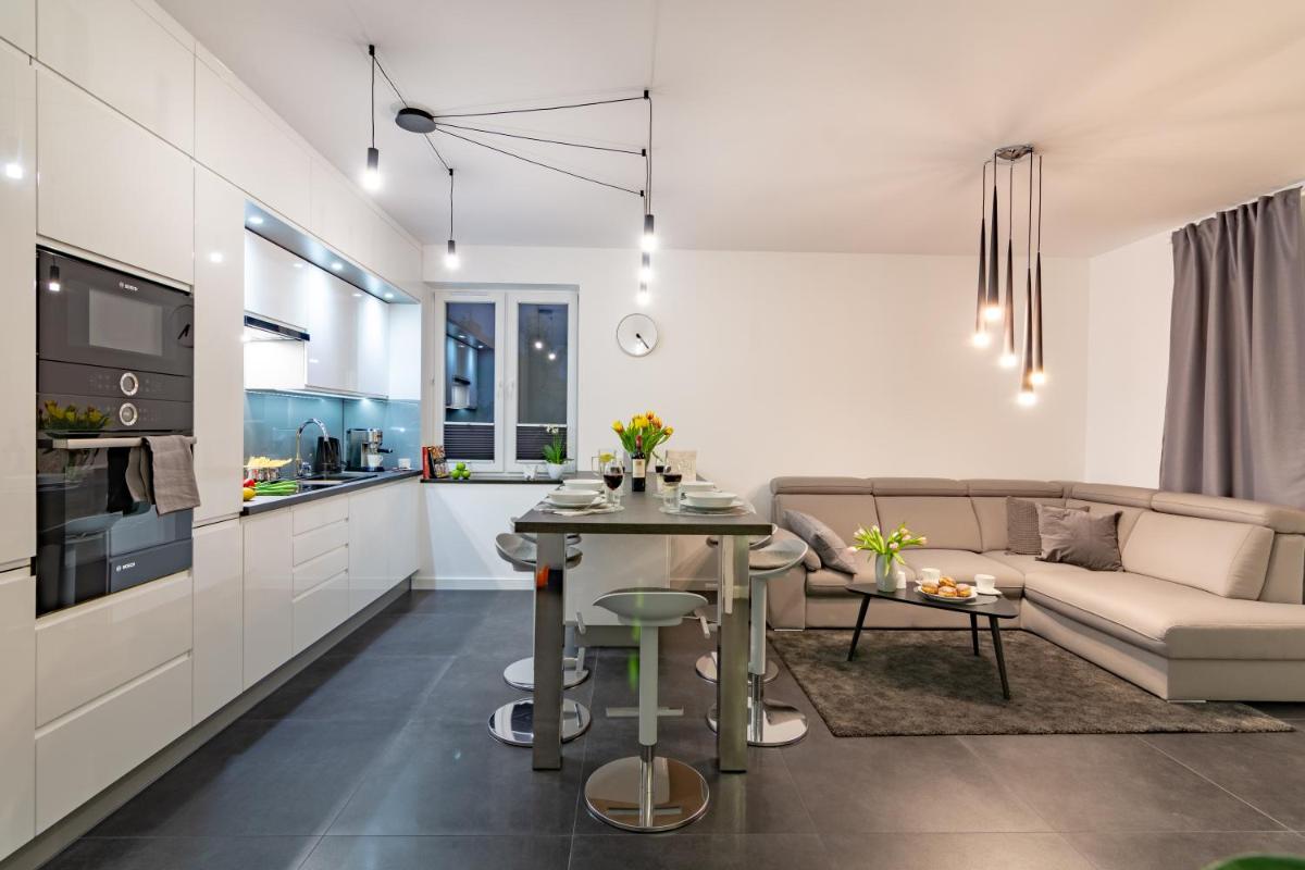 Apartamenty Cisza - Ustrzyki Dolne noclegi - Bieszczady noclegi - Housity