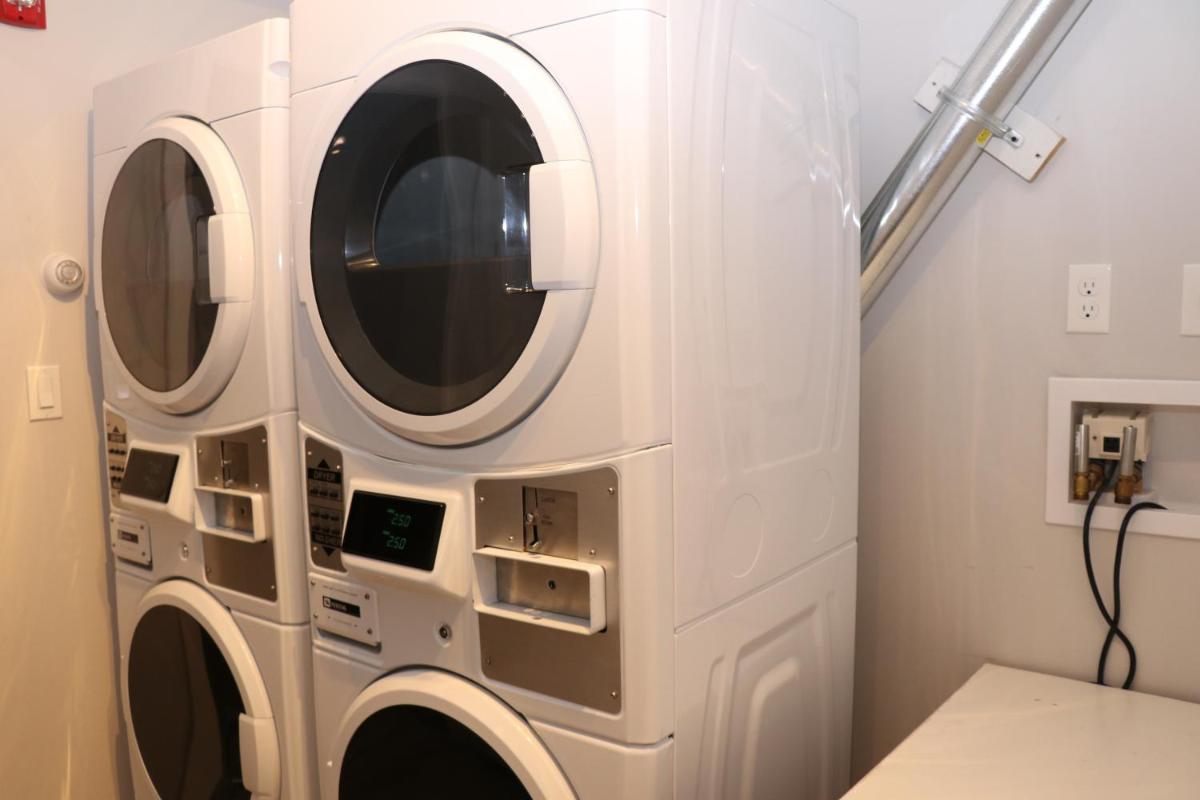 Suitetrails - A Stylish Stay w/ a Queen Bed, Heated Floors.. #26