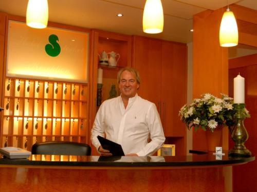 Hotel Sterkel - Housity