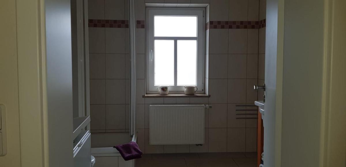 Im Ballhaus Neuhilbersdorf - Hizvo
