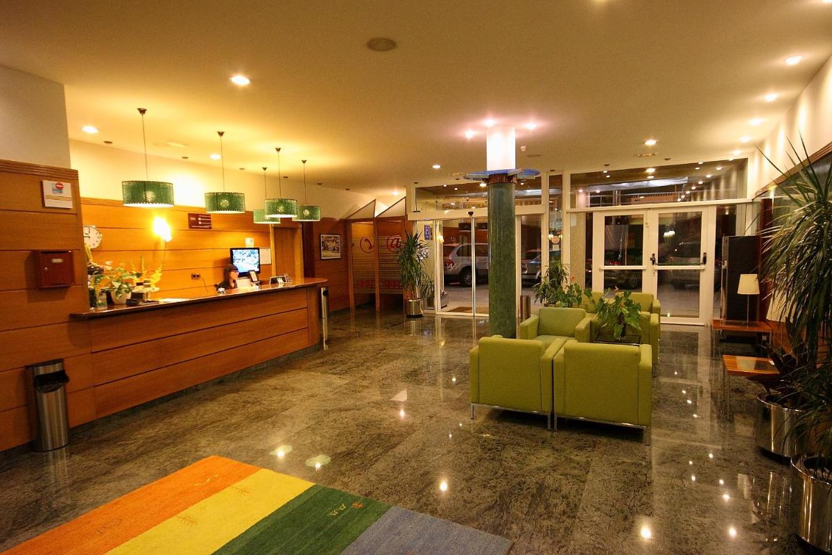 Zona de estar de Hotel Spa Nanin Playa