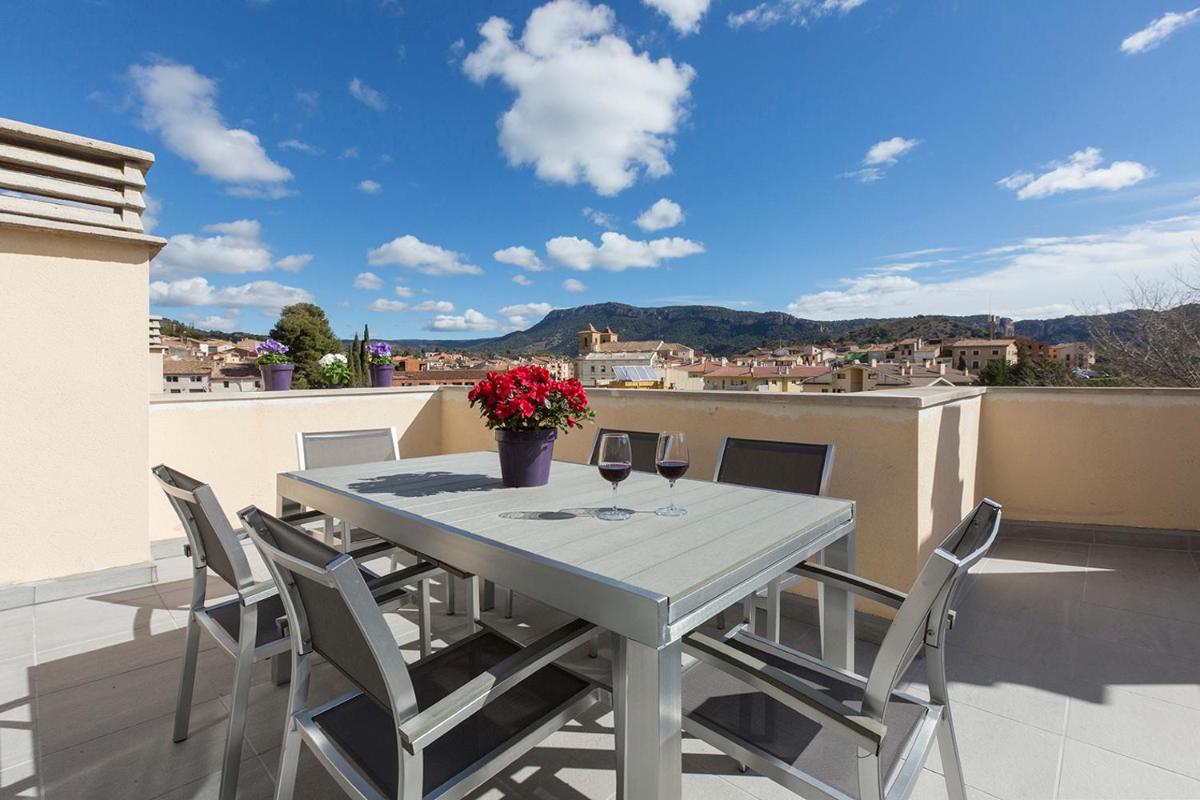 Casa Cornudella 6 - 8 guests - Housity