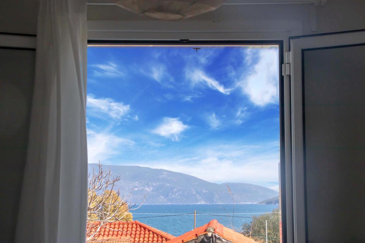 Lazarus Private House - Housity