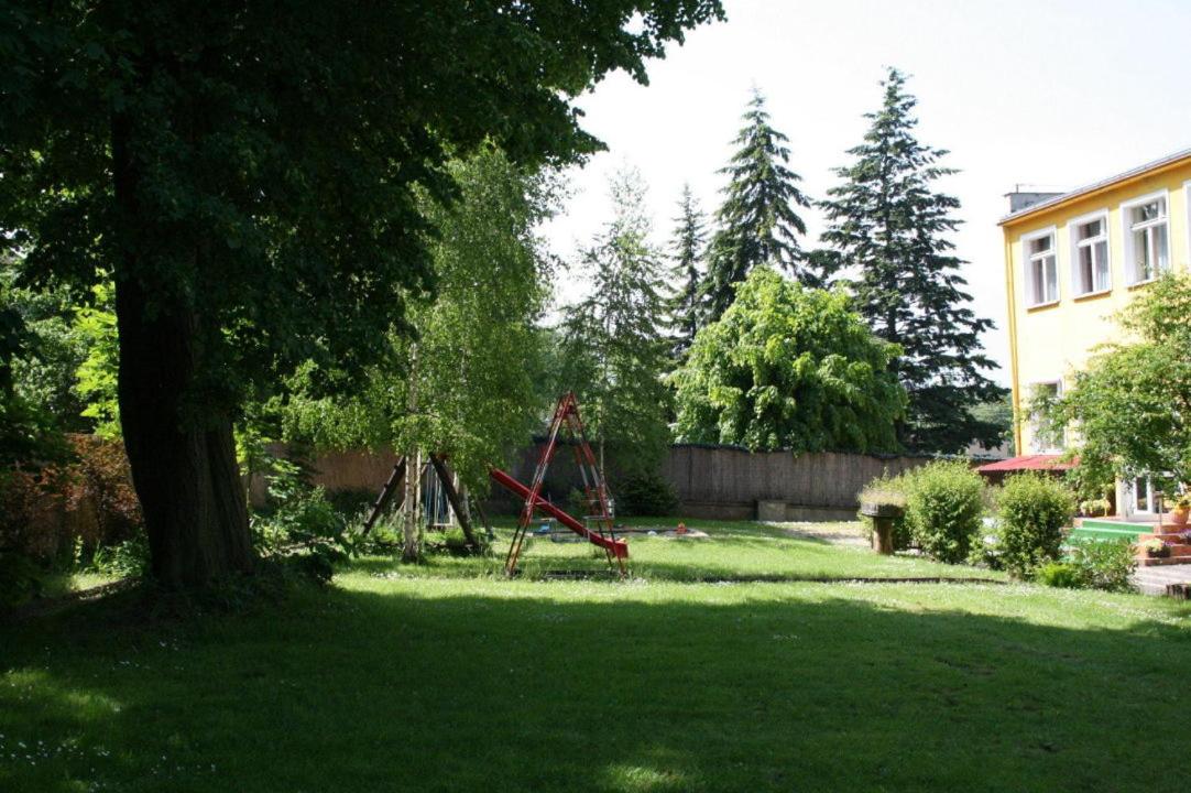 Villa Kunterbunt Willa Śmiesznotka - Housity