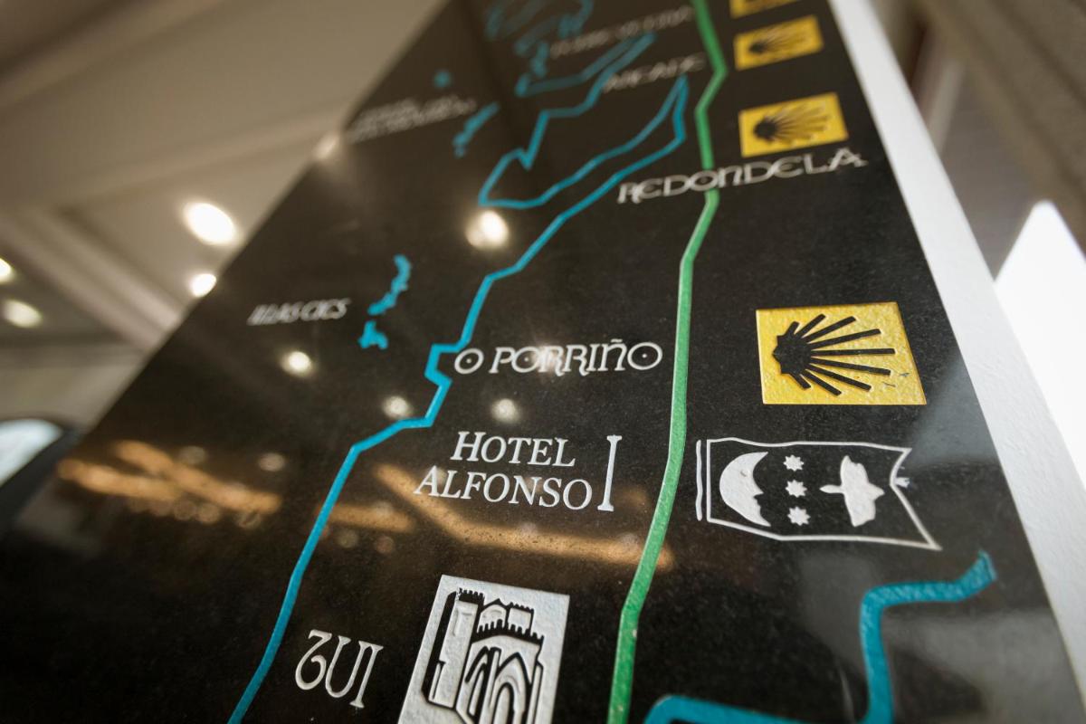 Certificado, premio, señal o documento que está expuesto en Hotel Alfonso I