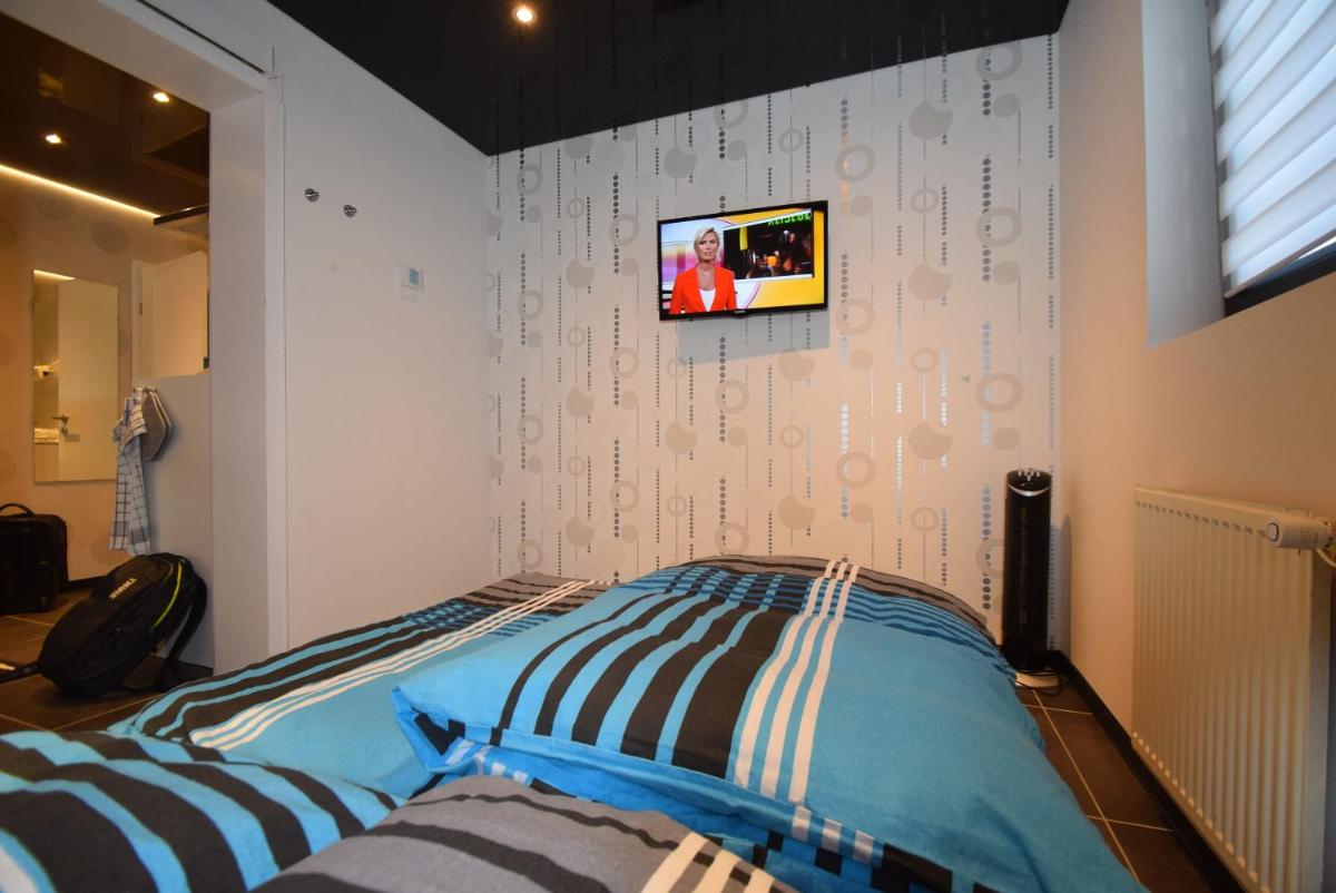 Ferienzimmer Saarlouis - Housity