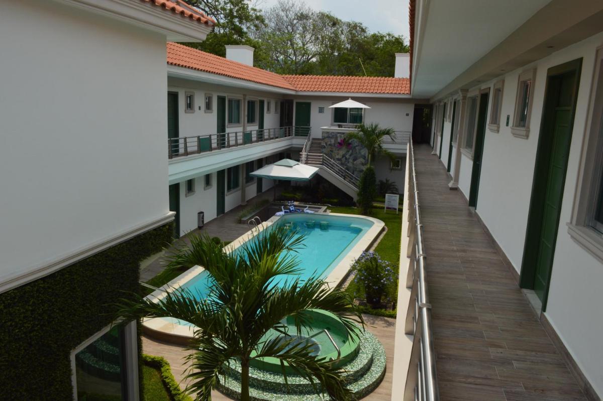 hotel villa magna poza rica - Housity