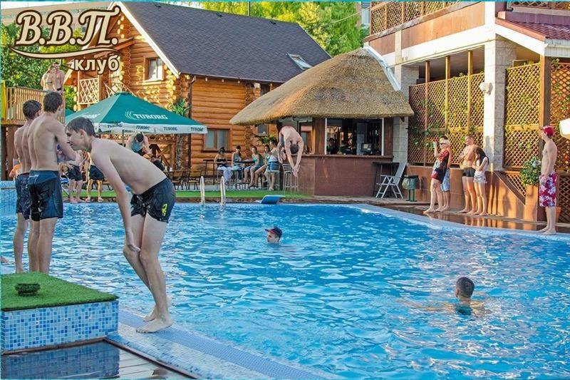 VVP Club Hotel - Housity