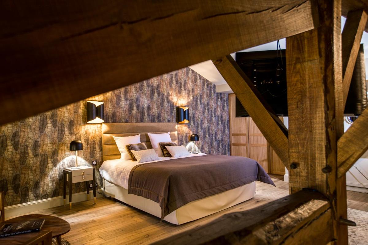 Hotel Clos Castel Villas Spa - Housity