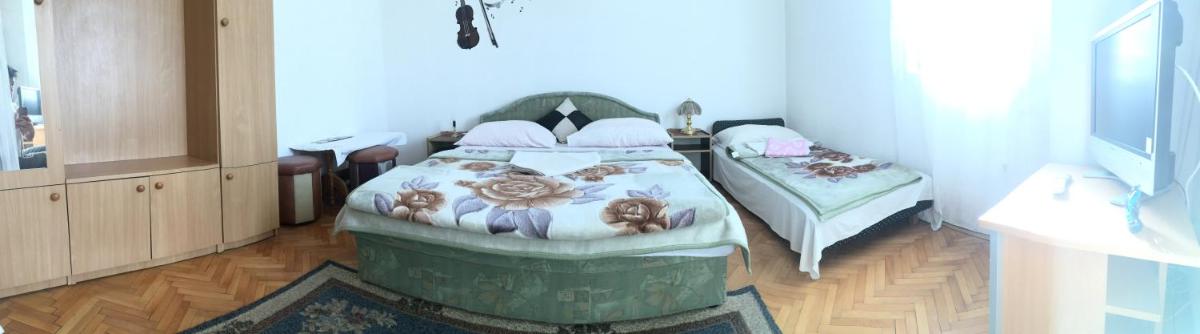 Apartments & Hostel Zdrava Hrana - Housity