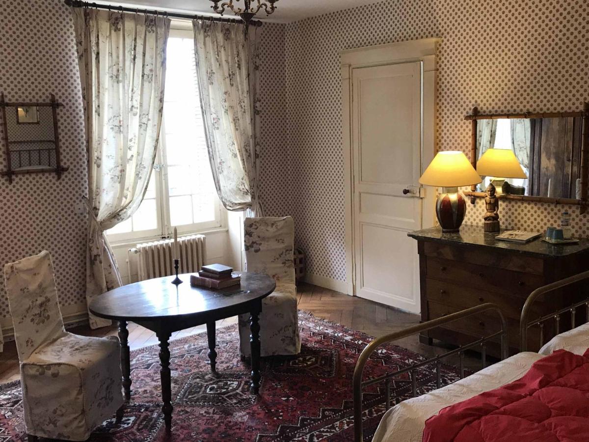 Bed and Breakfast - Château du Vau - Housity