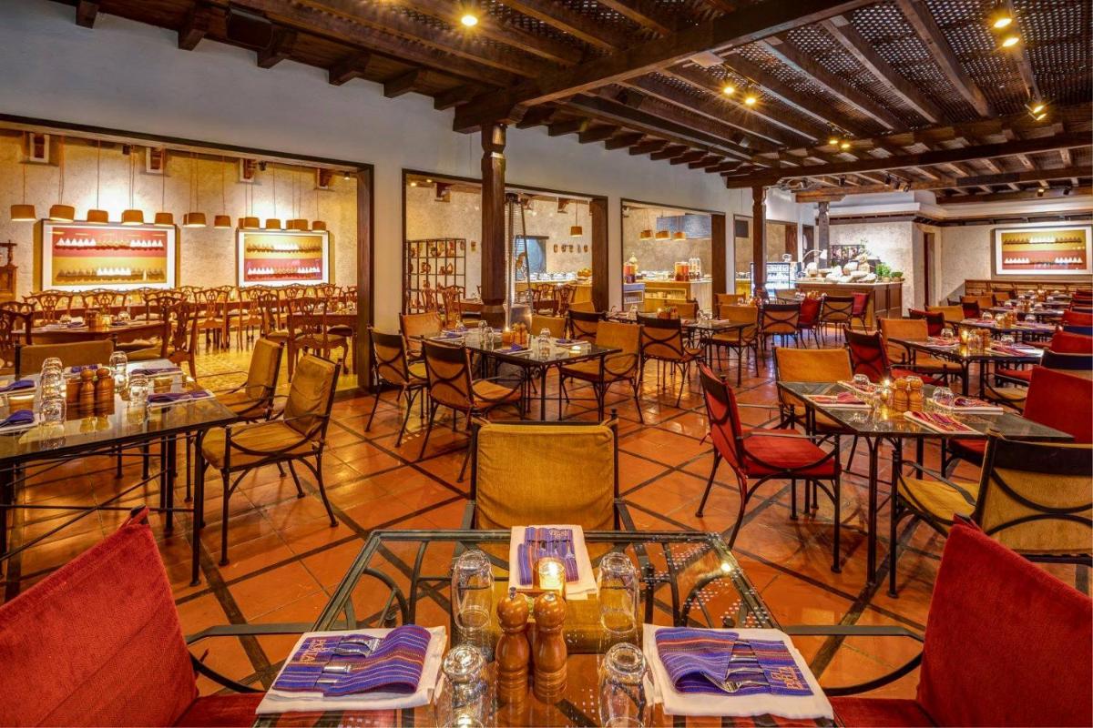 Porta Hotel Antigua - Housity