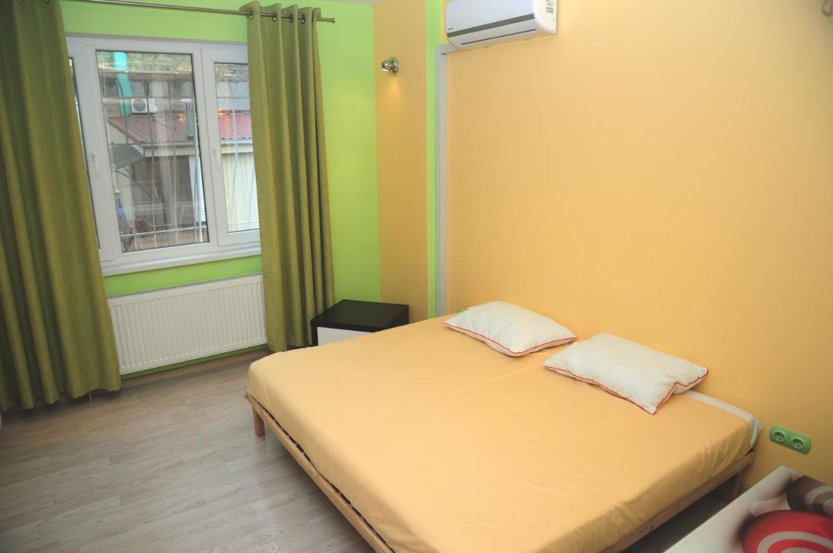 Homestay on Kanatna Street 57 - Housity