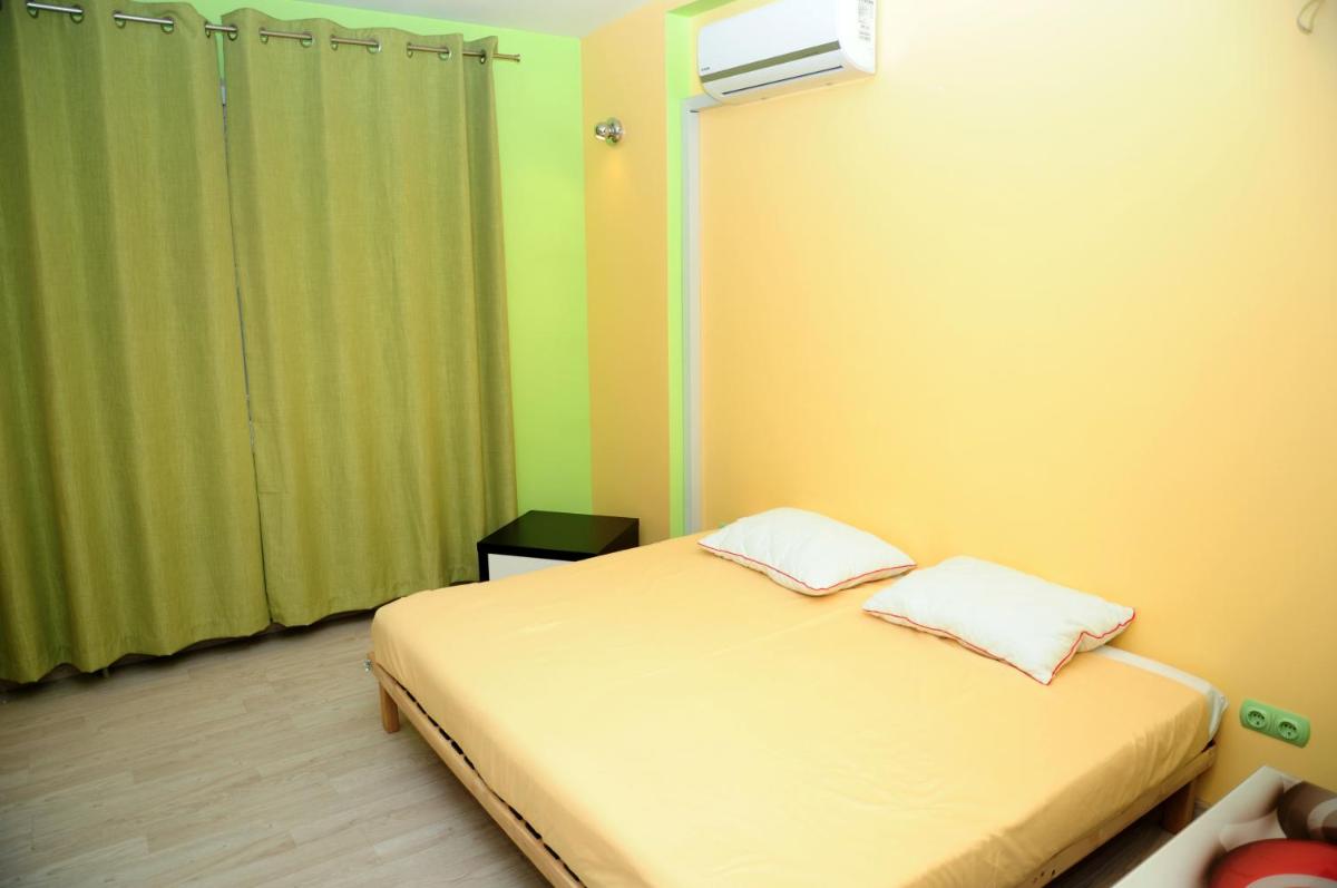 Homestay on Kanatna Street 57 - Housity