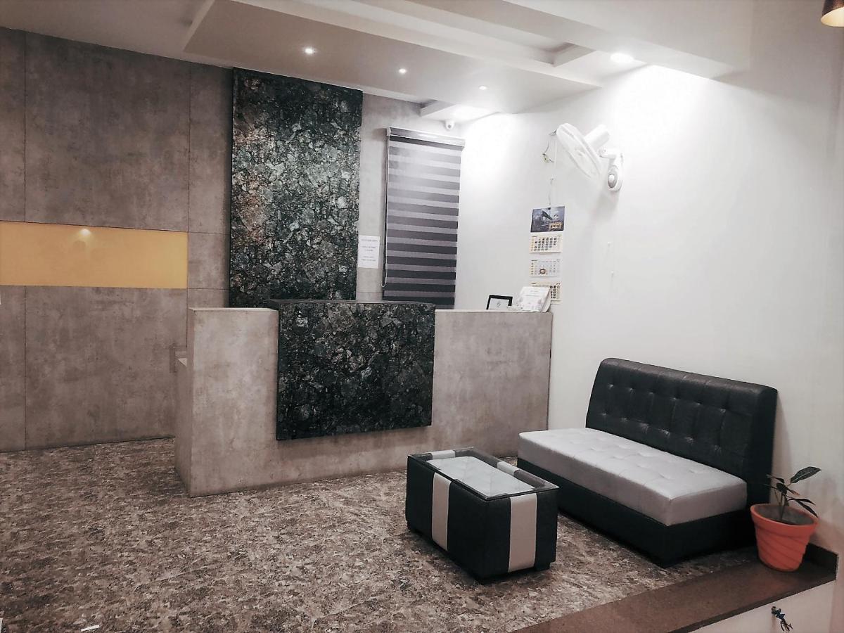 Hotel Suryansh - Hizvo
