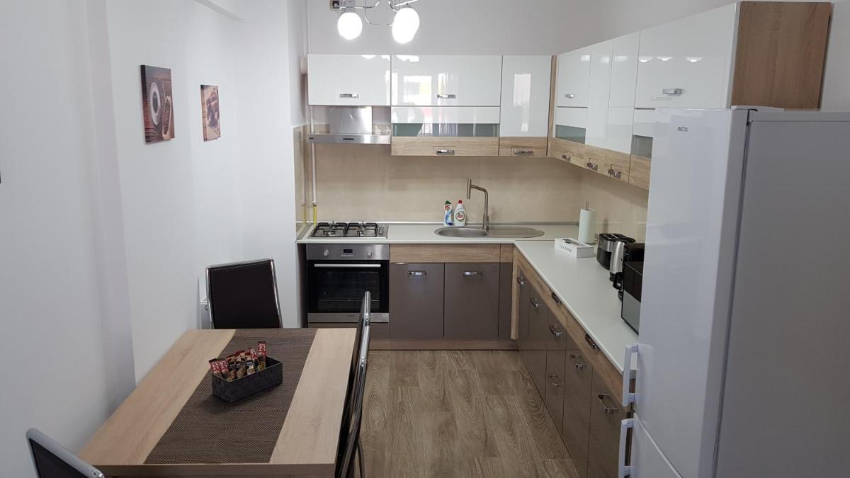 Eme Apartments 2 - Hizvo