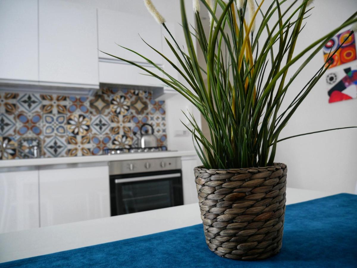 Denza Apartments - Housity