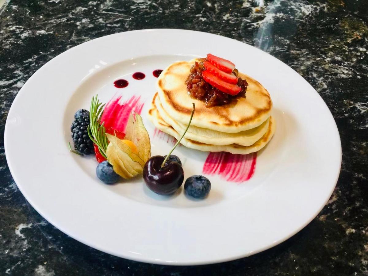 Suitetrails - Beaconsfield Bed and Breakfast - Victoria