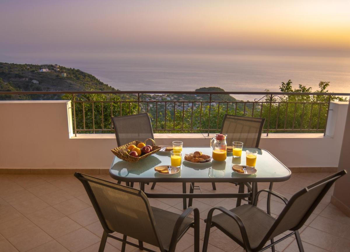 Lefkas Vacation House - Housity