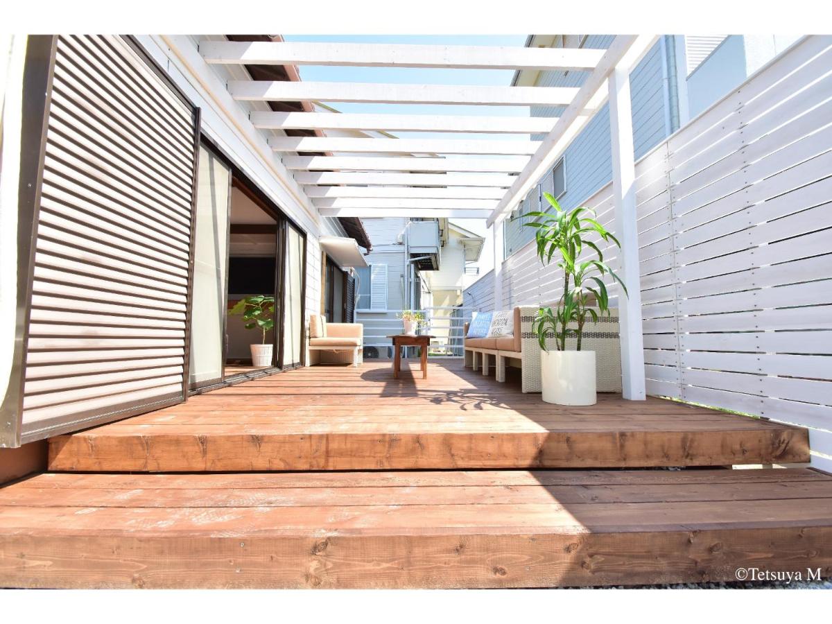 Blue Lagoon - Housity