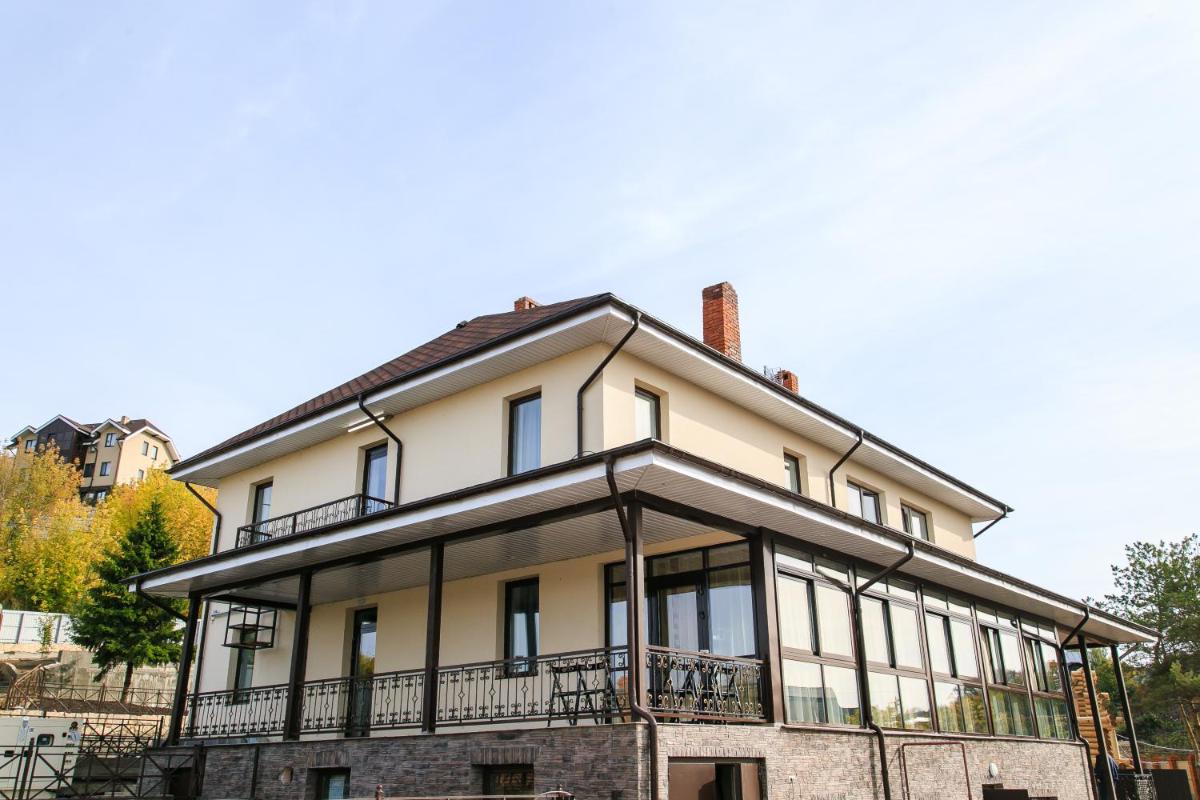 Vvedenskaia usad ba vvedenskaya sloboda - Housity