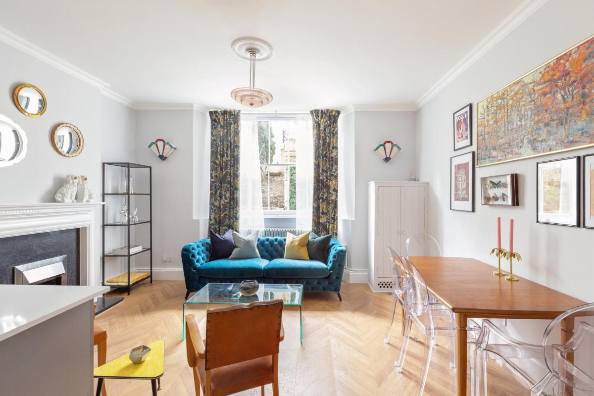 The Lempicka 2 Bedroom Flat and Garden in Notting Hill - Housity