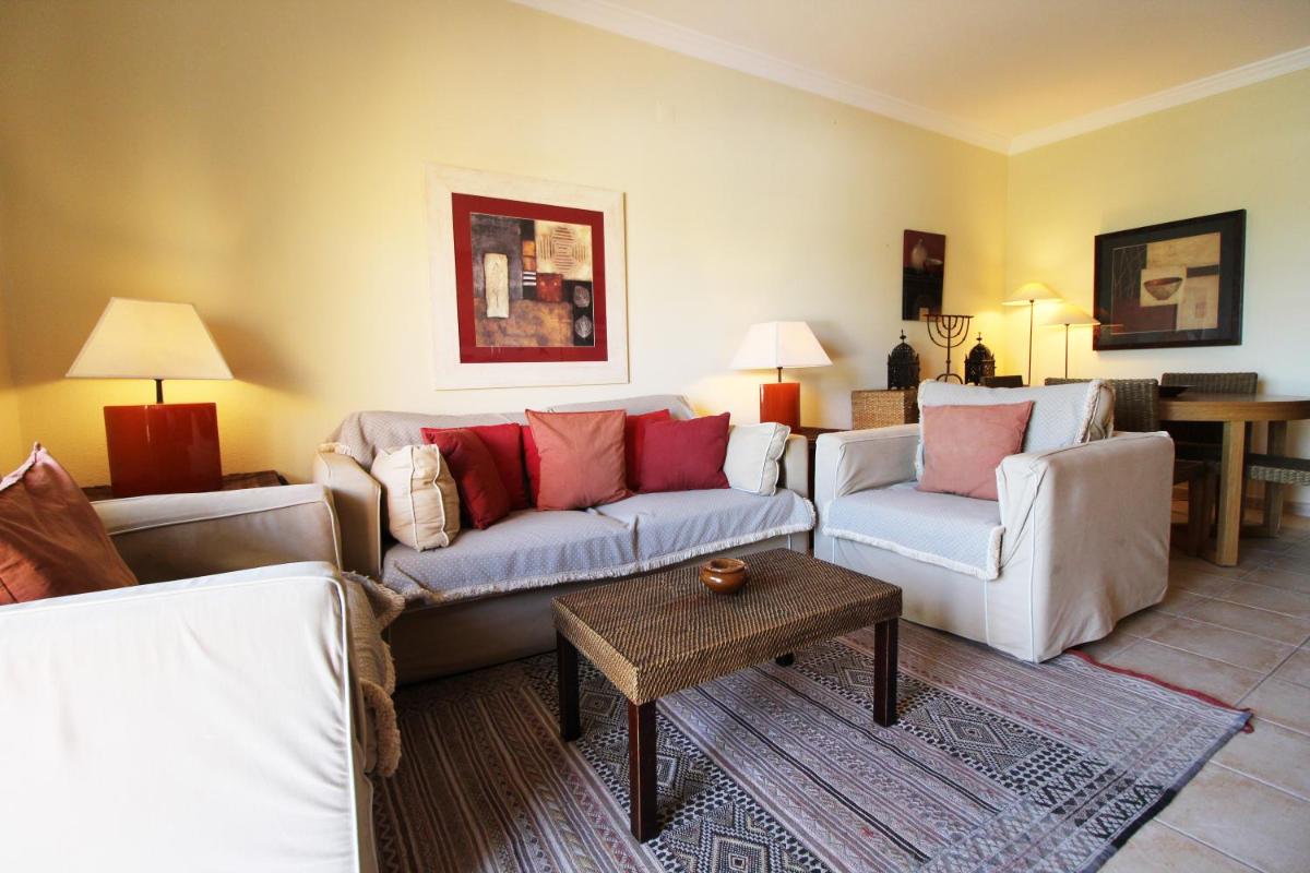 Apt T2 Jardins do Castelo - Albufeira, Algarve - Housity