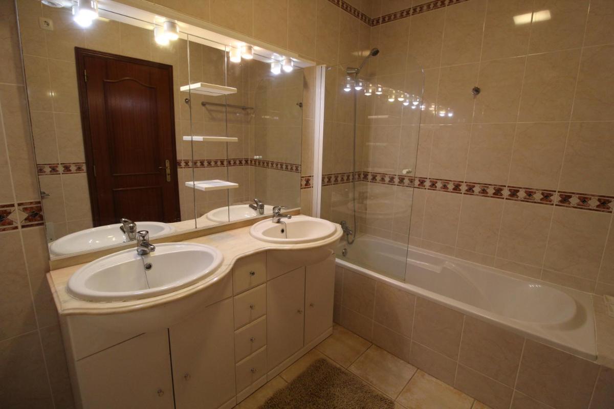 Apt T2 Jardins do Castelo - Albufeira, Algarve - Housity