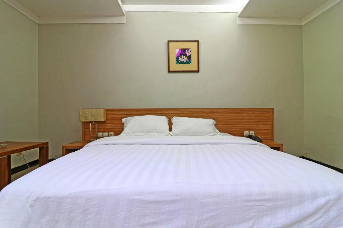 Hotel Sampaga - Housity