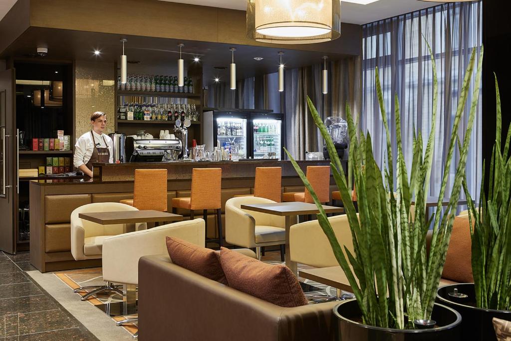 Suitetrails - Tenet Hotel