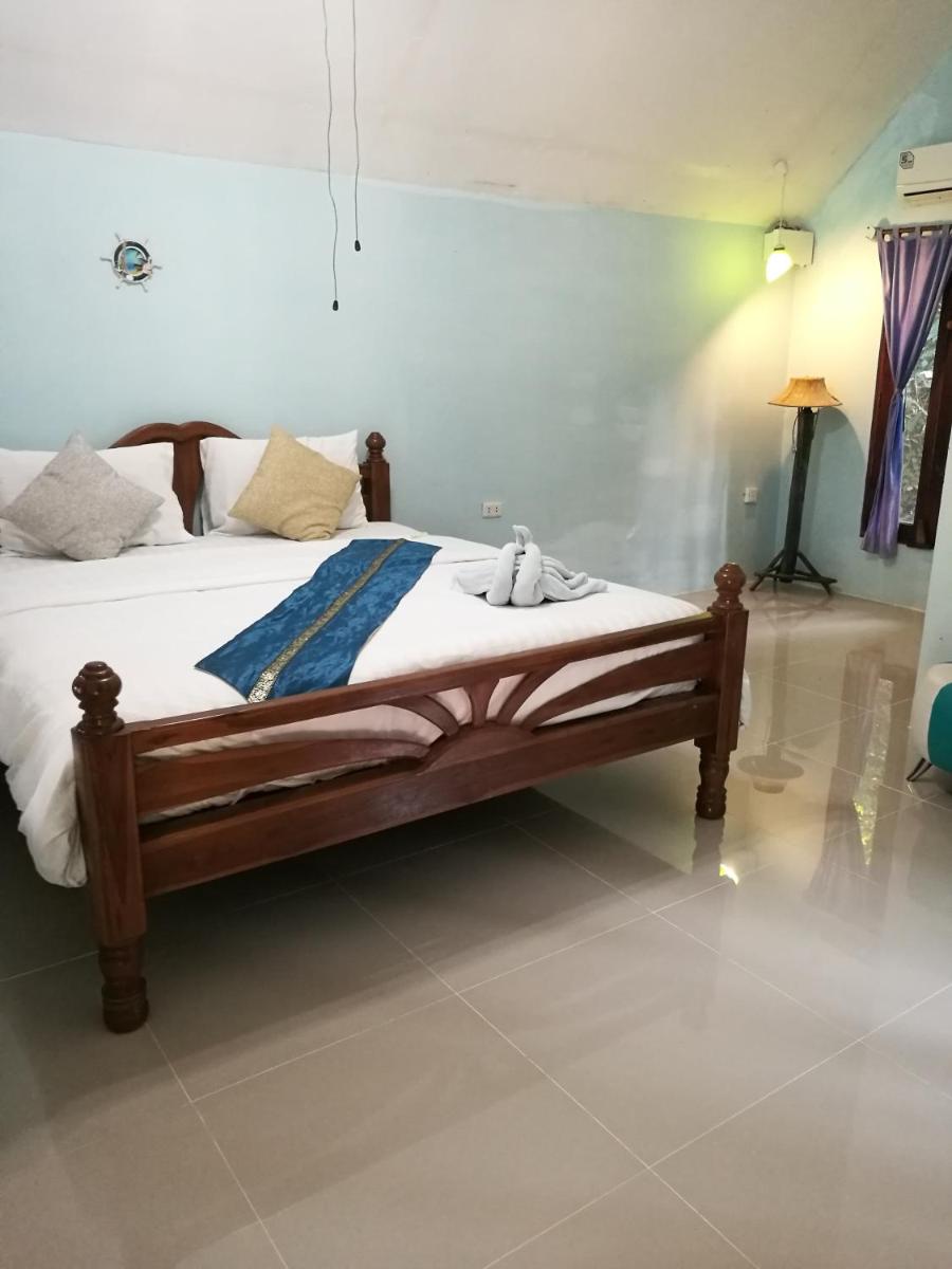 River Marina Resort - Housity
