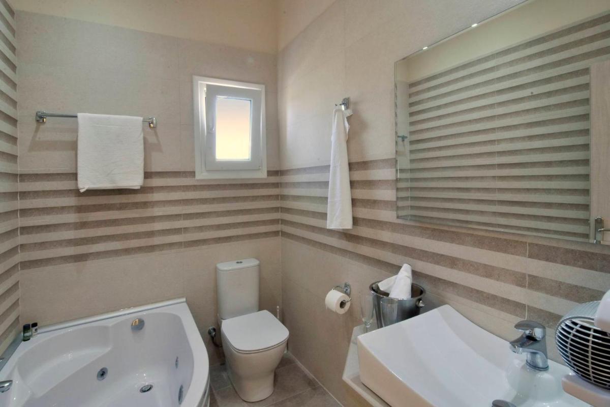 Suitetrails - Katoi Apartment 1 Agios Georgios Pagoi