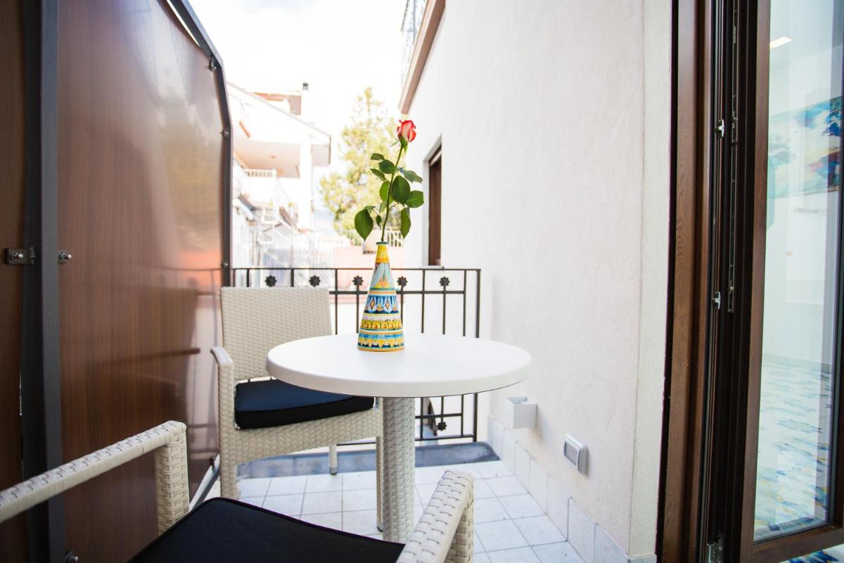 OASI FANTASIA - Housity