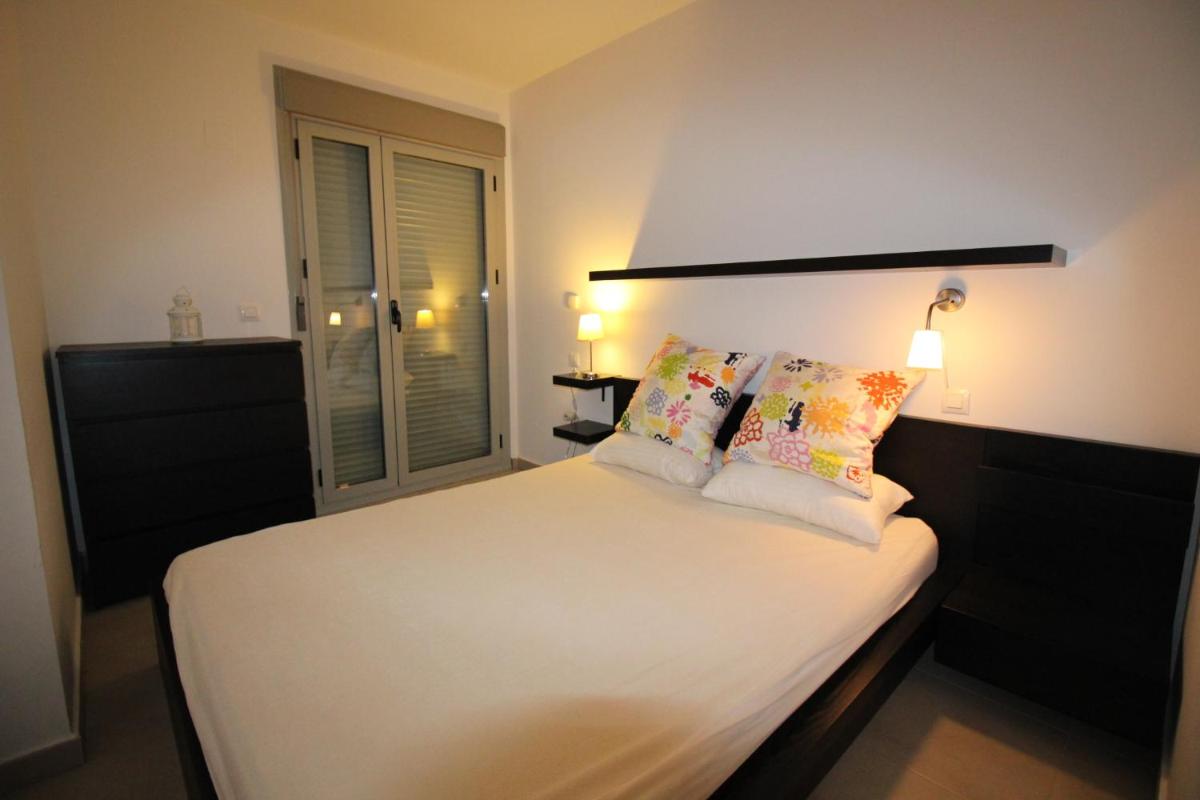 Vinas Del Mar Two Bedroom Apartment - Hizvo